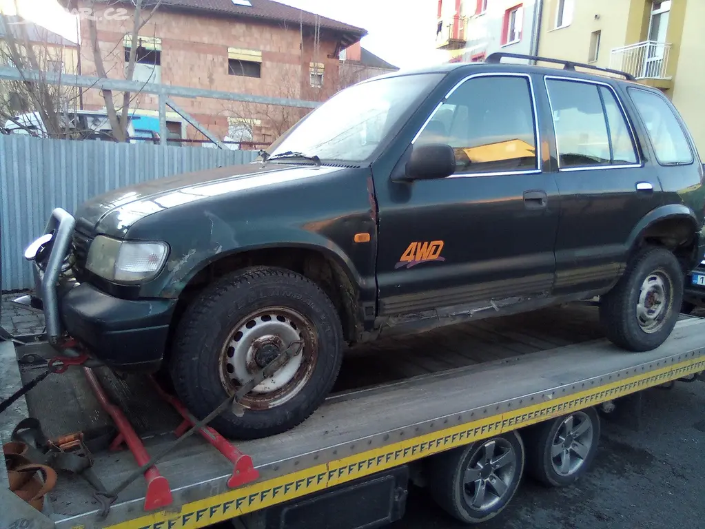 Kia Sportage 2.0i 4x4 - fotka 2
