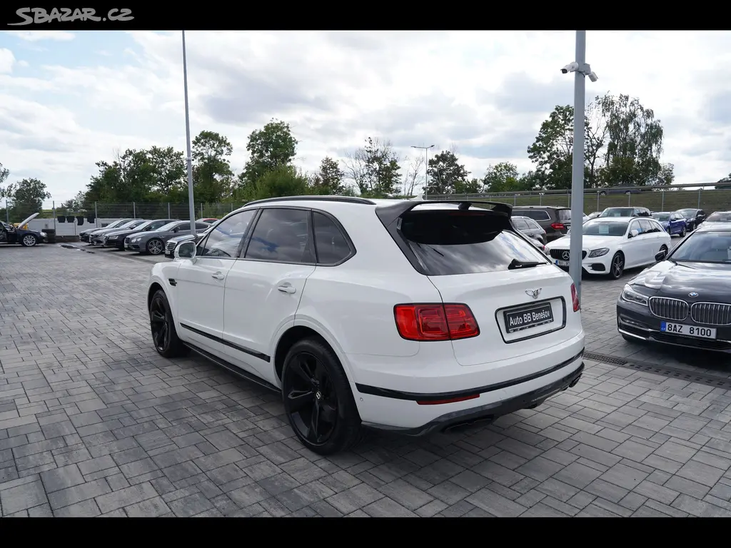Bentley Bentayga, 4.0i V8, Mulliner, ČR, DPH - fotka 4