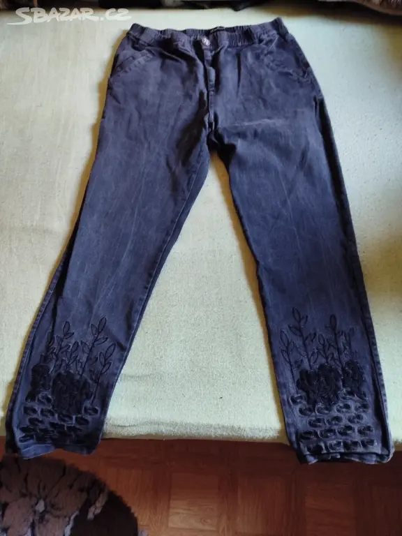 Rifle džíny s výšivkou - Dětkovice - Bazar - Sbazar.cz