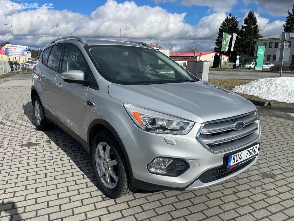 FORD KUGA 1.5i EcoBoost 110kw Tažné CZ servis 2017 - fotka 6