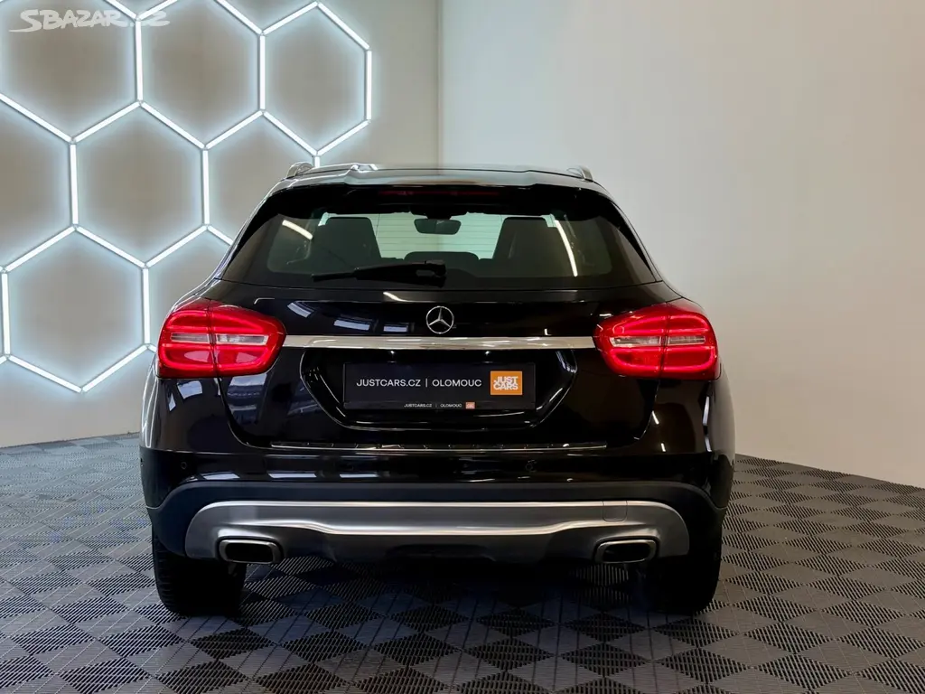 Mercedes-Benz GLA, 200d, 100kW, 4x4, ČR - fotka 5
