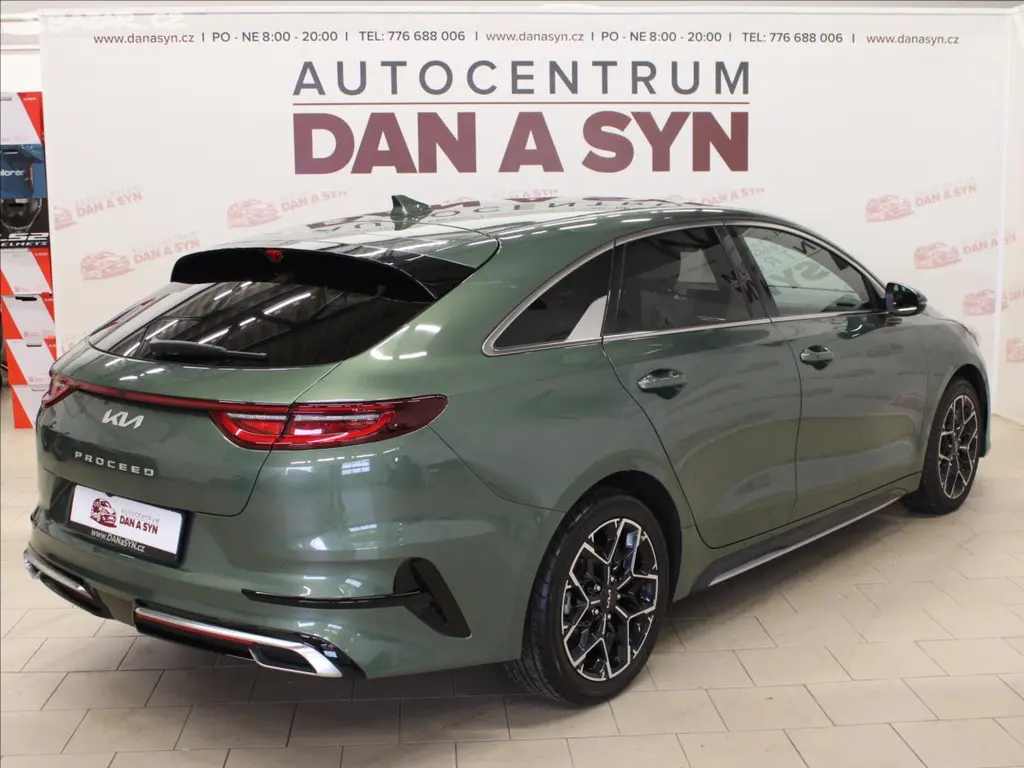 Kia ProCeed, 1,5 T-GDI GT-Line ZÁNOVNÍ! - fotka 4