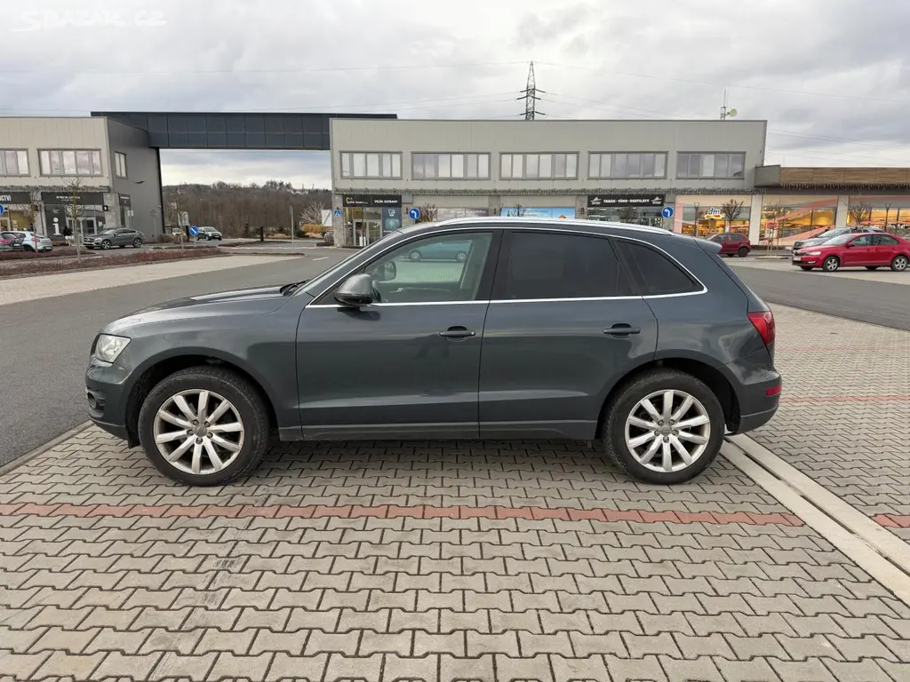 Audi Q5 3.0 TDi kůže NAVI panorama TZ - fotka 6