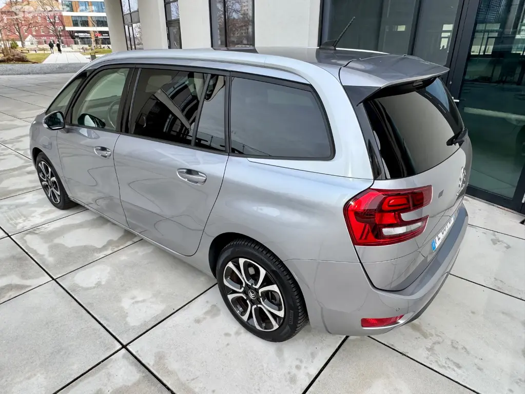 Citroën C4 GRAND SpaceTourer Business Aut 1.MAJ - fotka 2