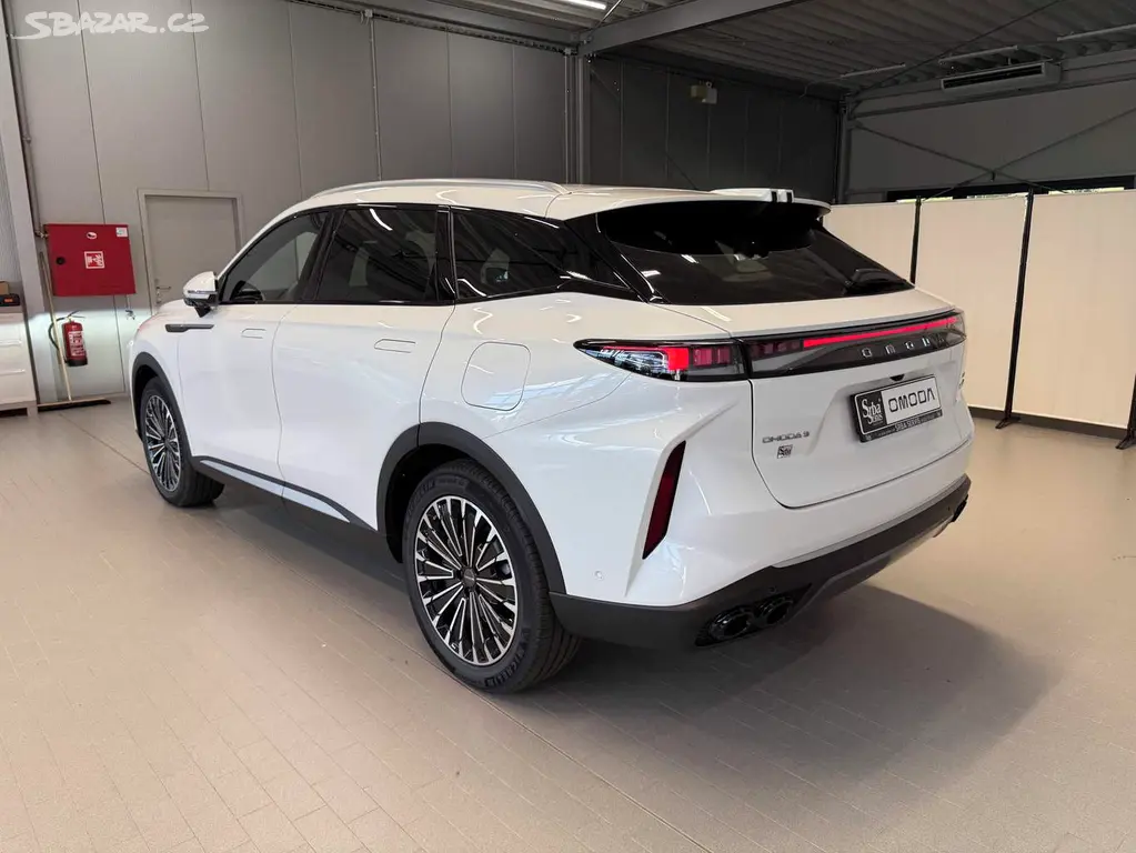 Omoda 9, Premium 1.5t GDI SHS AWD - fotka 3