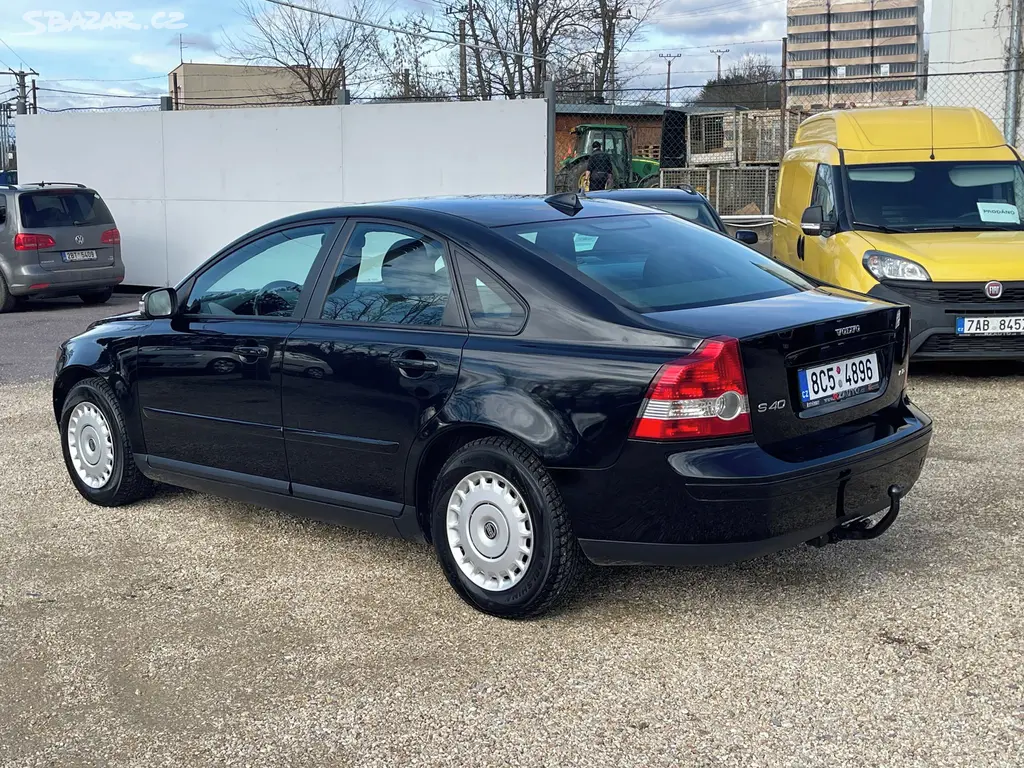 Volvo S40, 1.6D 80kw*VYHŘEV.SED*NOVÁ STK* - fotka 3
