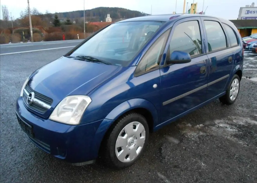 Opel Meriva 1,6 i 16V 74 kW Serviska benzín - fotka 6