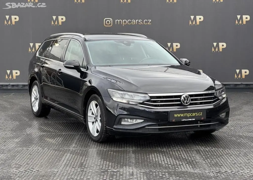 Volkswagen Passat 2.0TDi 140kW DSG Business, RZV - fotka 2