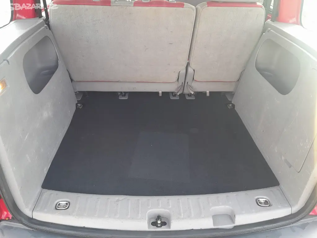 Volkswagen Caddy Life 1.4 TSI 59Kw, Tažné - fotka 6