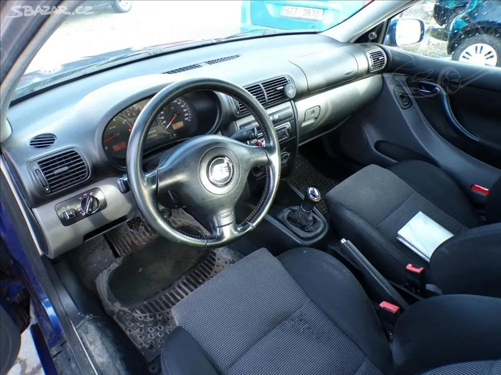 Seat Leon 1,4 i16V - fotka 6