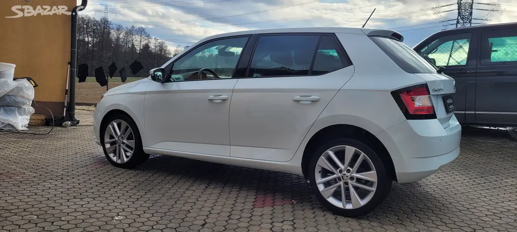 Škoda Fabia 3 1,2TSi 66kW benzín "Drive" - fotka 4