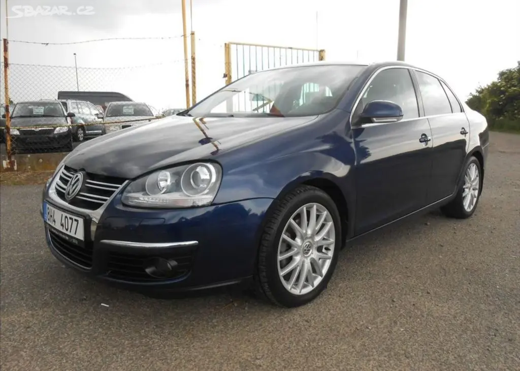 Volkswagen Jetta 2,0 TDI 125 kW CZ Serviska nafta