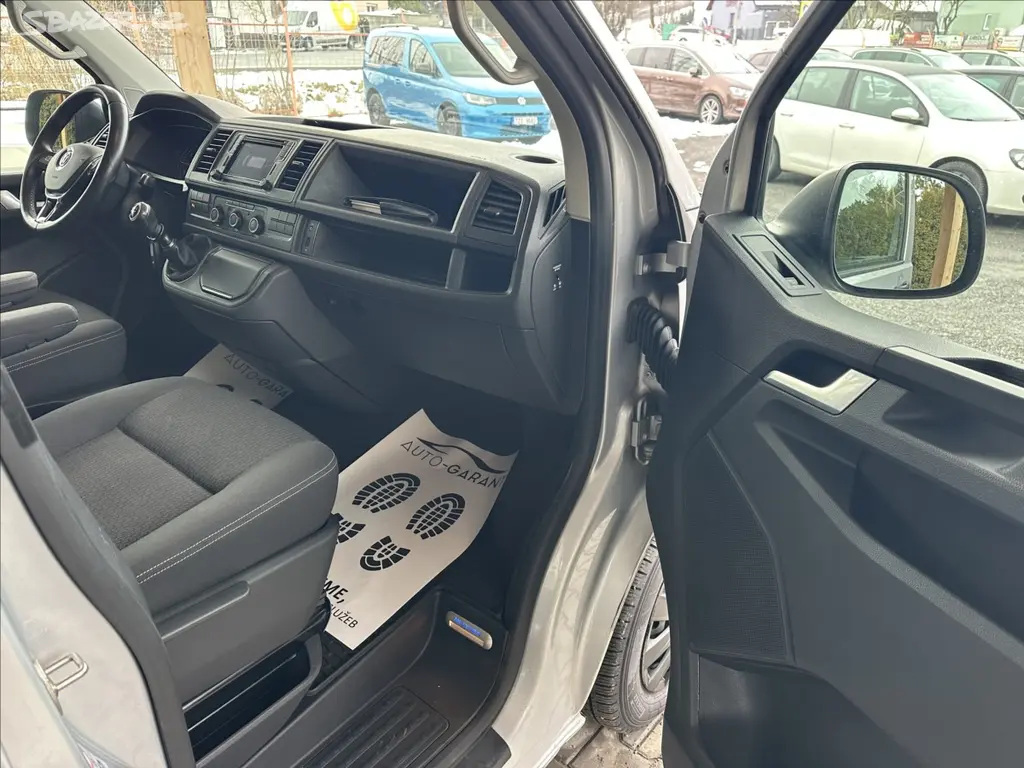 Volkswagen Multivan, 2,0 TDI 75kW 1.MAJITEL NEZ.TOP - fotka 6