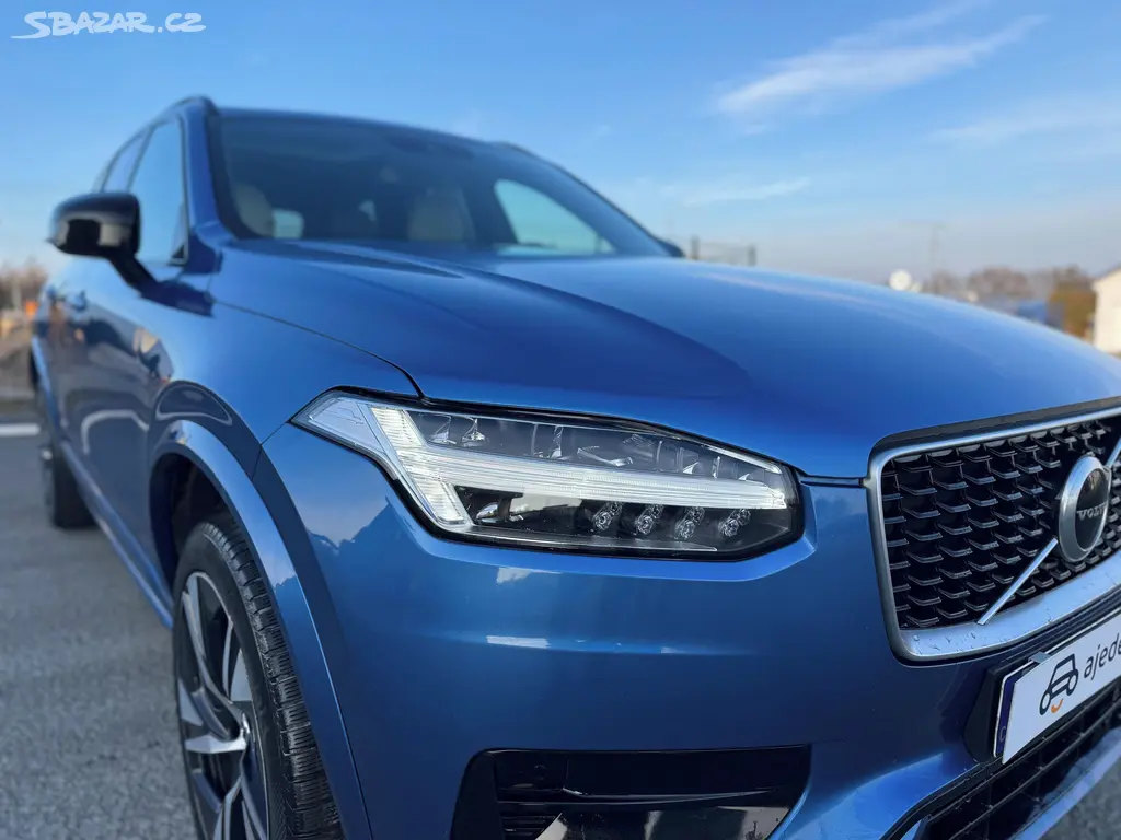 Volvo XC90, B5 AWD R-Desing/servis/ČR/pano - fotka 4