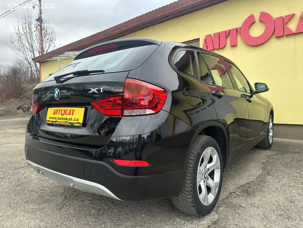 BMW X1 2.0D SDrive/Automat/95tisKM - fotka 3