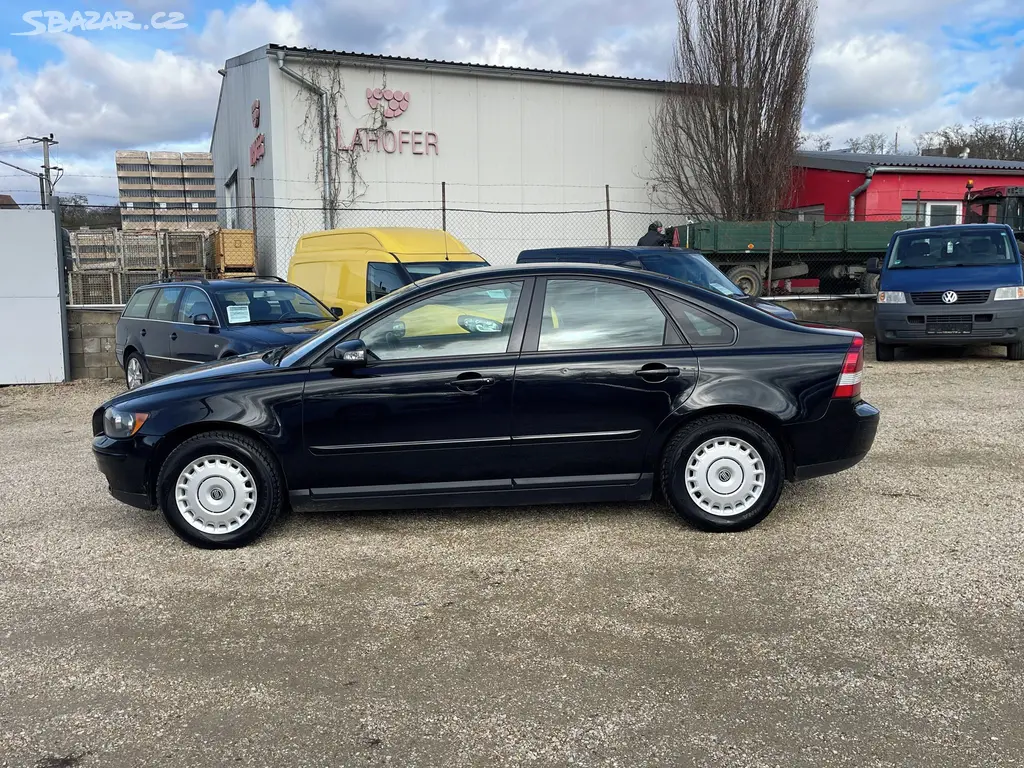 Volvo S40, 1.6D 80kw*VYHŘEV.SED*NOVÁ STK* - fotka 2