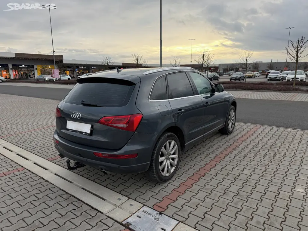 Audi Q5 3.0 TDi kůže NAVI panorama TZ - fotka 3