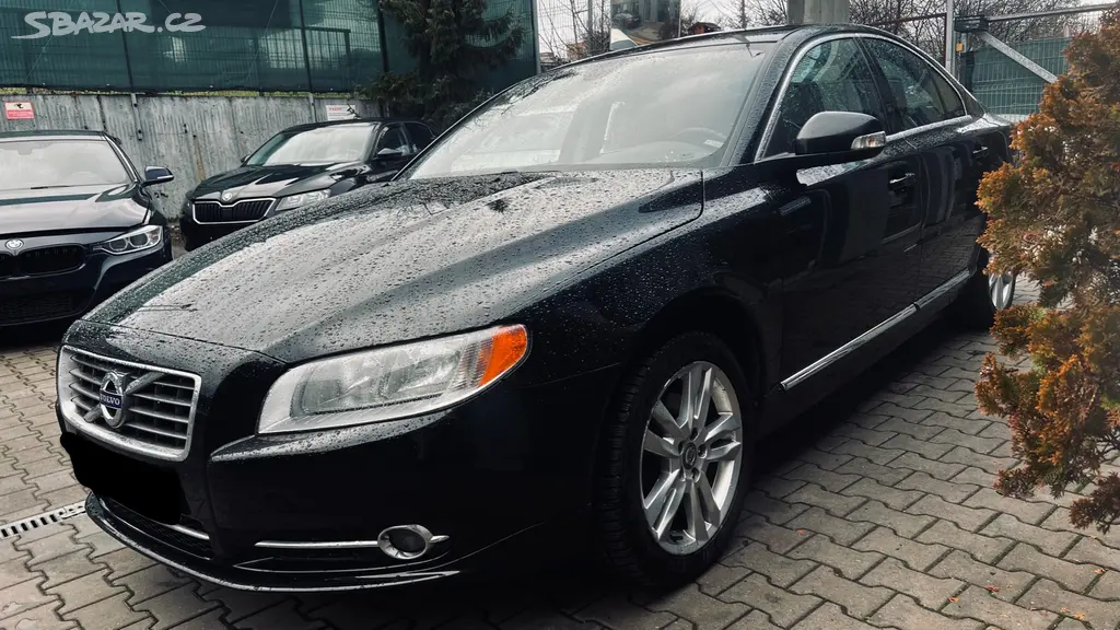 Volvo S80 2,0D4 120KW 2012, manual 6rychl, - fotka 3