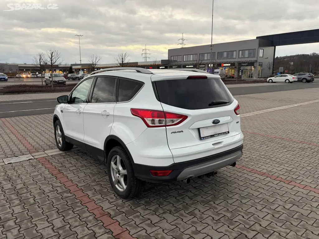 Ford Kuga 1.5i 110kw 1. maj. koup. ČR TZ - fotka 5