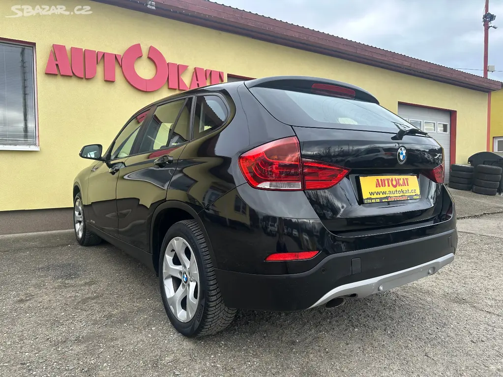 BMW X1 2.0D SDrive/Automat/95tisKM - fotka 5