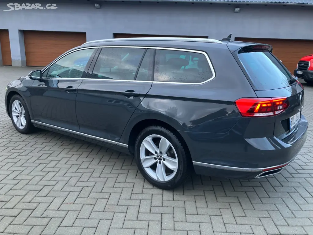 Volkswagen Passat Variant, 2.0TDI 110kW ELEGANCE/KŮŽE,ČR/ - fotka 4