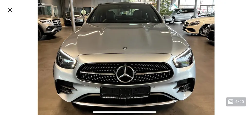 Mercedes-Benz E400d 4MATIC AMG Line Dist Pano 360° - fotka 2