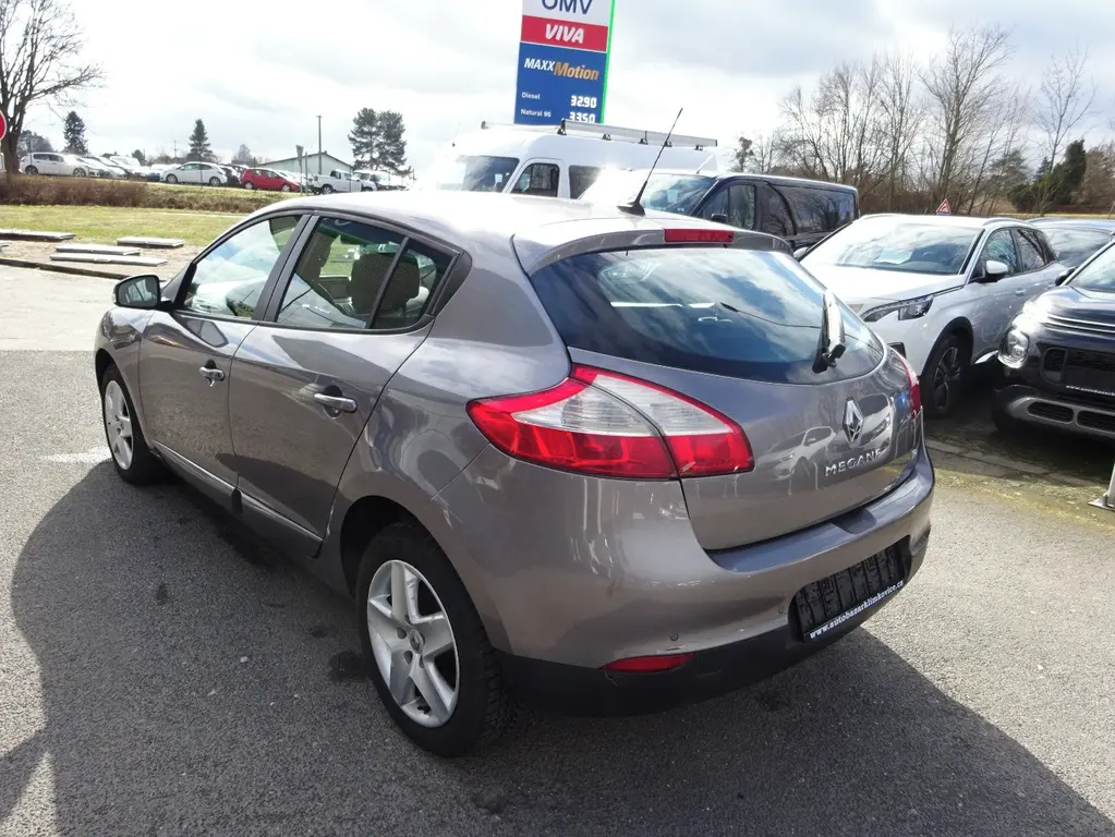 Renault Mégane 1,2 TCE, 1 MAJITEL,GARANCE KM - fotka 4