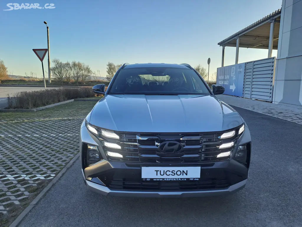 Hyundai Tucson, 1.6T-GDI 110KW GO-EXTRA! NOVÉ! - fotka 2