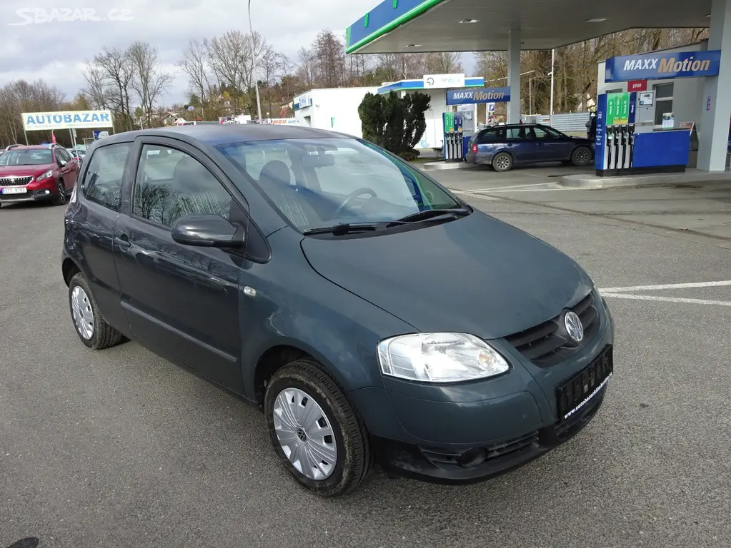 Volkswagen Fox 1,2 i, BEZ KOROZE, GARANCE KM - fotka 3