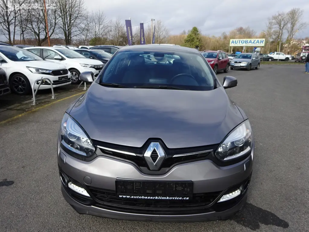 Renault Mégane 1,2 TCE, 1 MAJITEL,GARANCE KM - fotka 2