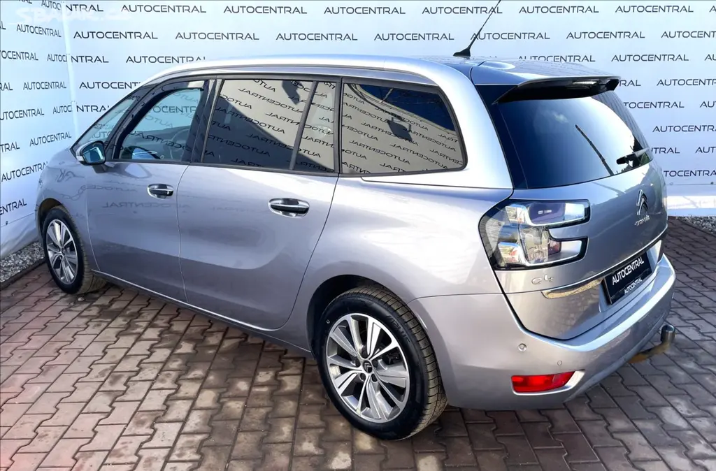 Citroën C4 Picasso, 1,6 i,121kW,7míst - fotka 6