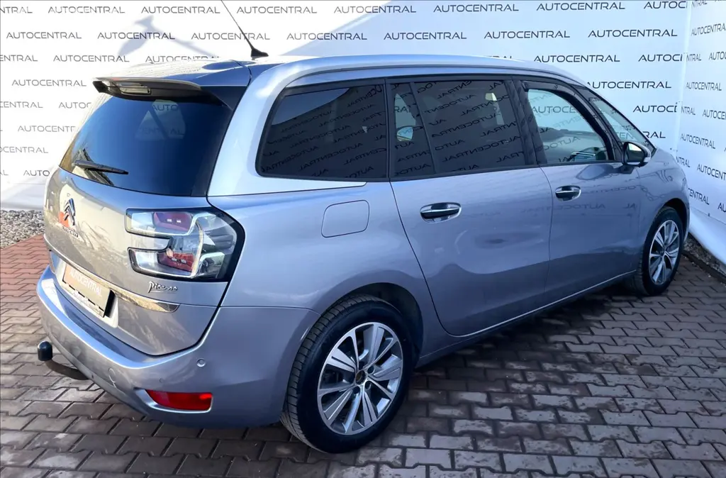 Citroën C4 Picasso, 1,6 i,121kW,7míst - fotka 4