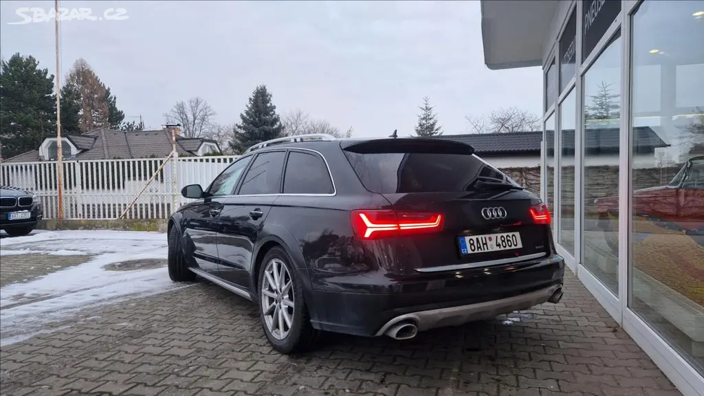 Audi A6 allroad, 3,0 TDi, S-line,ALLROAD,aut - fotka 3