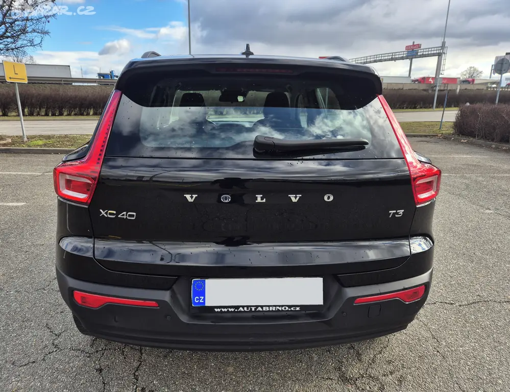 Volvo XC40, 1.5i 163PS 1.MAJ MANUÁL ! LED - fotka 6