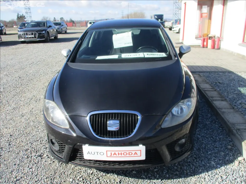Seat Leon, 1,9 TDI FR, aut. klima, 125kw, - fotka 2