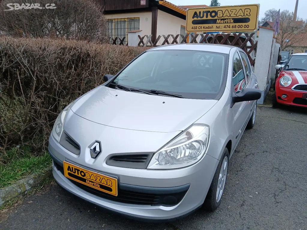 Renault Clio 1.2i PĚKNÝ STAV serviska