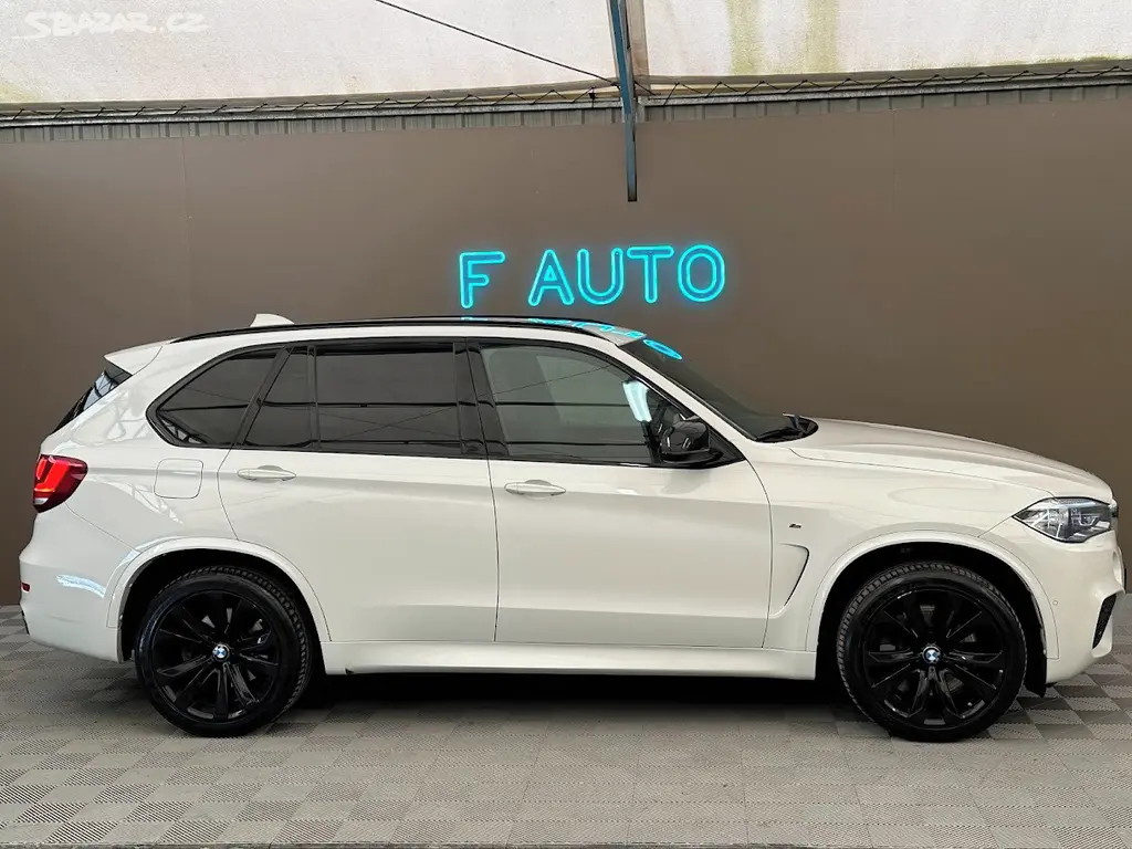 BMW X5, M50I X-Drive Softclose CZ - fotka 2