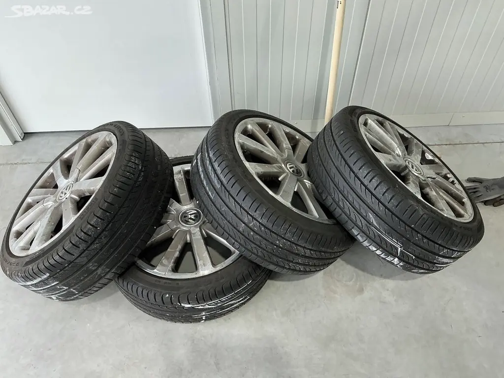 Volkswagen Touran, 2.0 Tdi 103 KW BUFÍK 7-MÍST - fotka 3