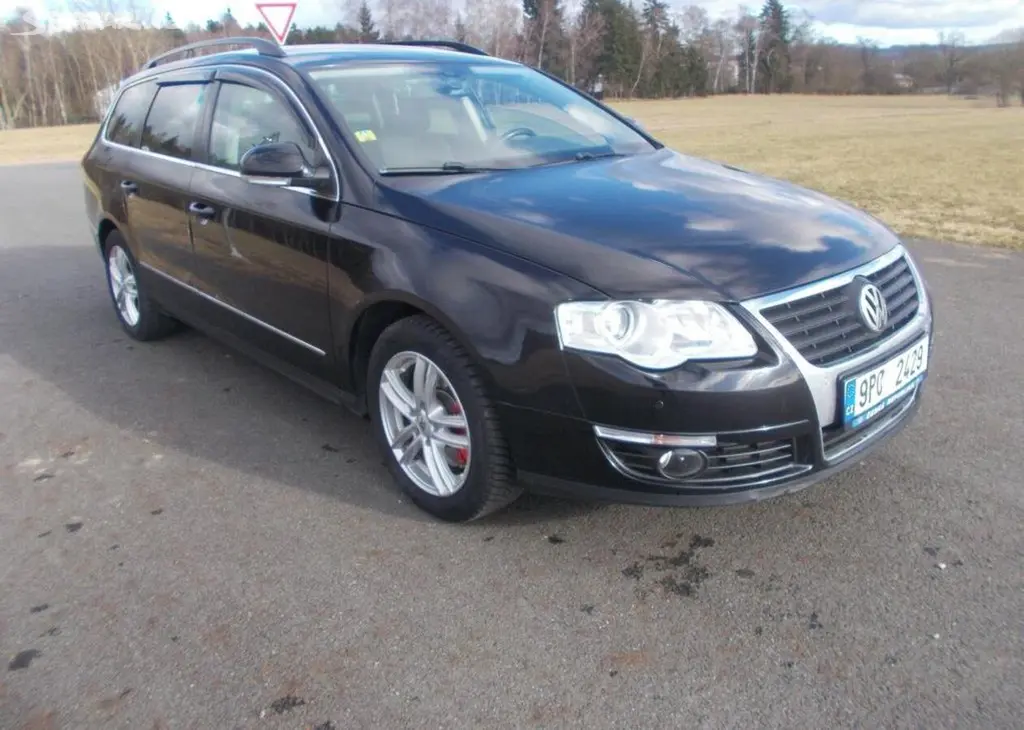 Volkswagen Passat 2,0TDI nová STK jede perfektně - fotka 5
