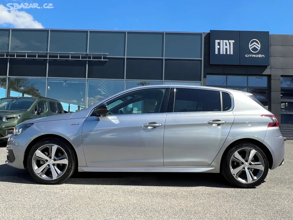 Peugeot 308, 1.2 130k GT LINE ZÁRUKA SERVIS - fotka 4