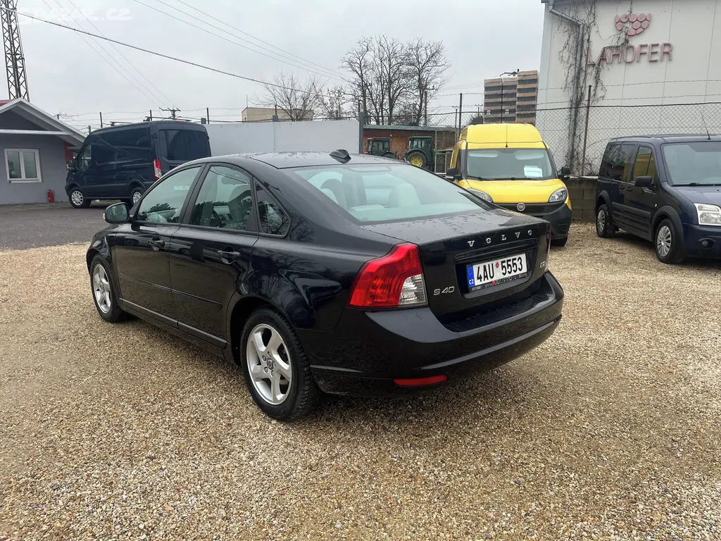 Volvo S40, 1.6D 84KW*NOVÉ VSTŘIKY* - fotka 3