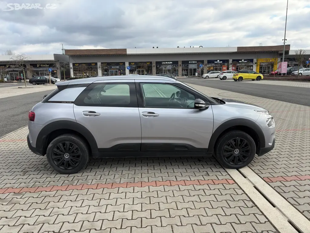 Citroen C4 Cactus 1.2i 81kw 1.maj. ČR TZ kamera - fotka 2