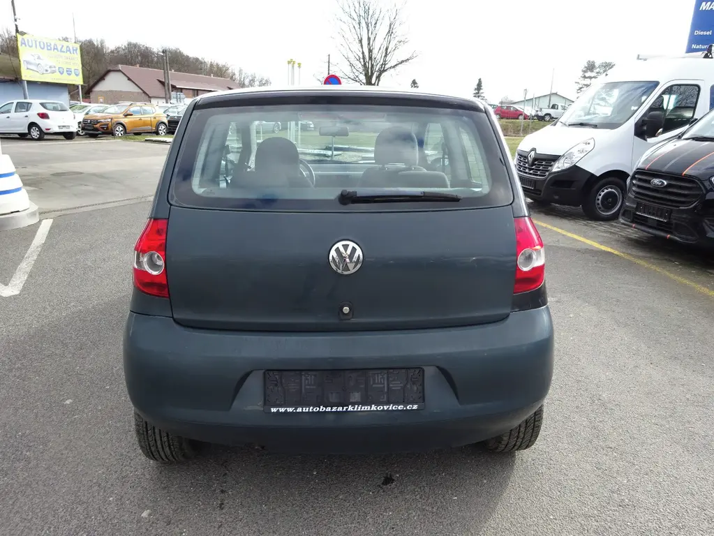 Volkswagen Fox 1,2 i, BEZ KOROZE, GARANCE KM - fotka 5