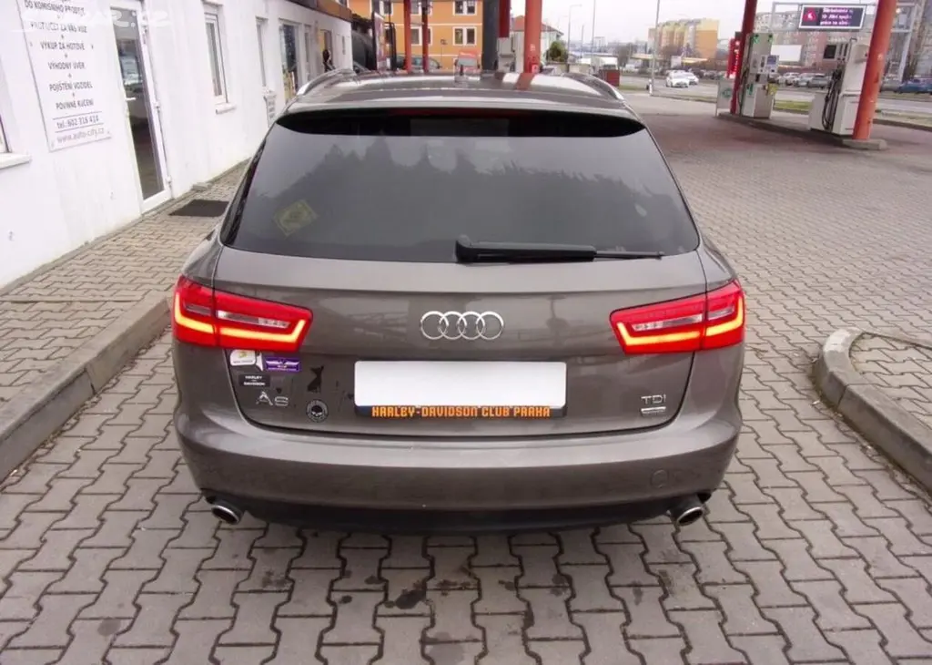 Audi A6 Avant 3,0TDi V6 quattro nafta automatická - fotka 6