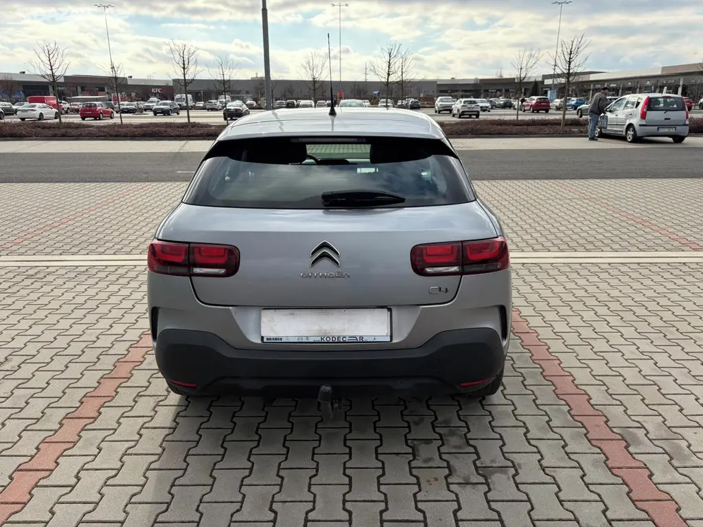 Citroen C4 Cactus 1.2i 81kw 1.maj. ČR TZ kamera - fotka 4