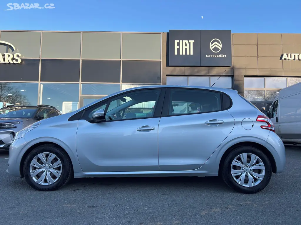 Peugeot 208, 1.4 VTi 95k SERVIS ZÁRUKA - fotka 4