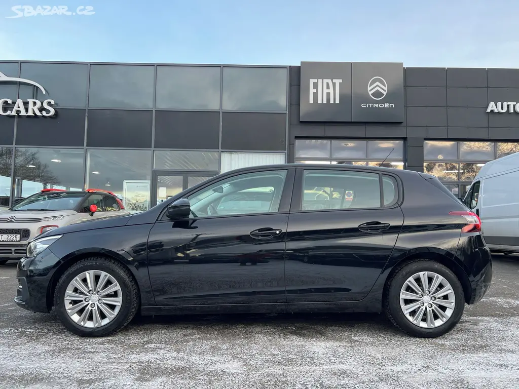 Peugeot 308, 1.2 110k SERVIS ZÁRUKA NAVI - fotka 4