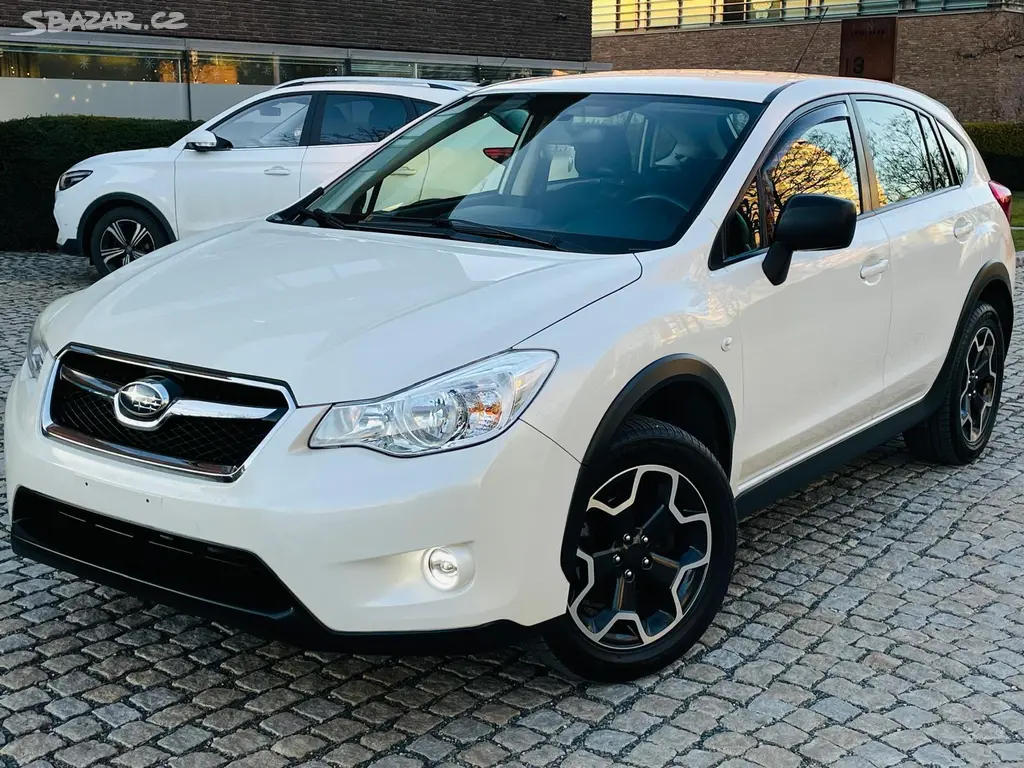 Subaru XV, 1.6i 4x4 MANUÁL SENZORY TAŽNÉ - fotka 3