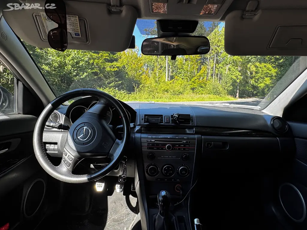 Mazda 3 - fotka 6