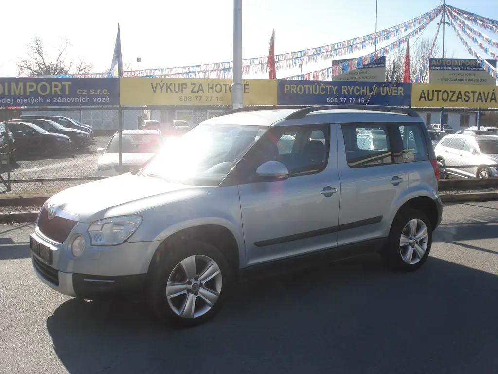 Škoda Yeti, 2.0 TDi 4x4 ELEGANCE - fotka 2